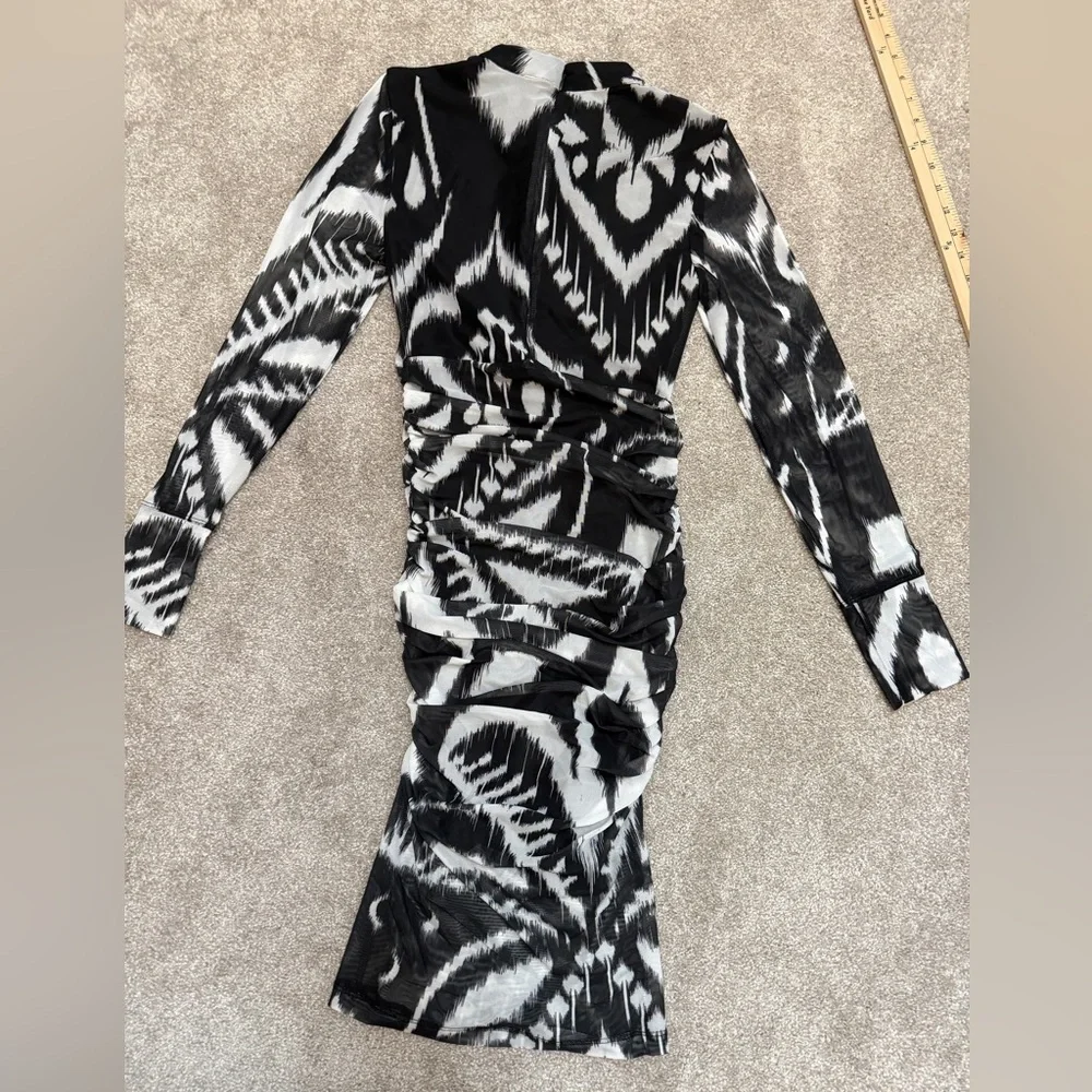 Farm Rio Ikat Ruched Tulle Midi-Dress - size XSmall - NWT - Picture 12 of 14